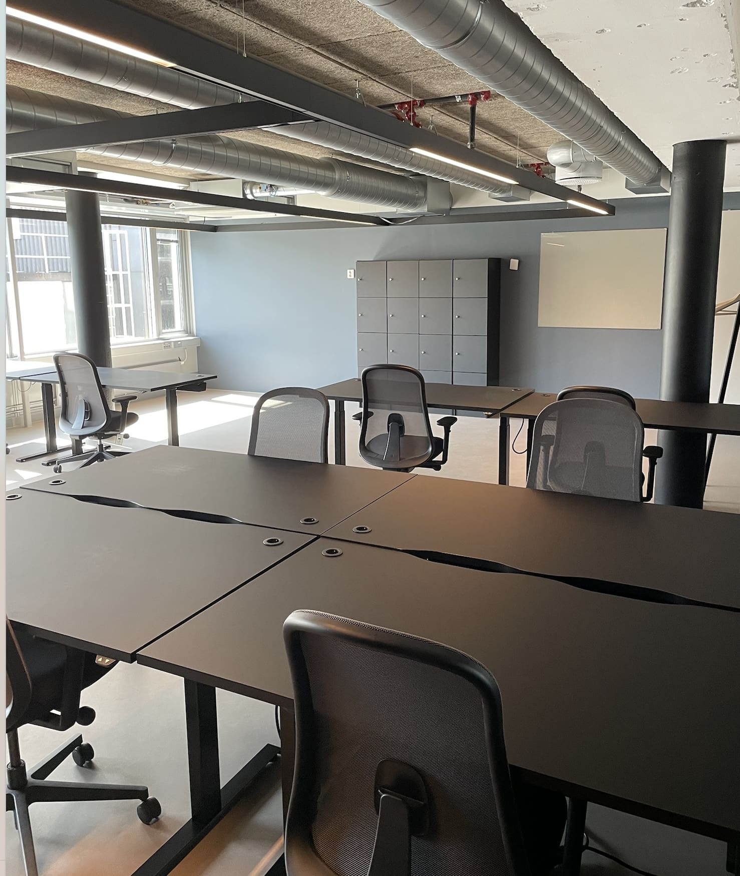 Spacious office for 12 people available for rent - Universitetsgata 2, Oslo