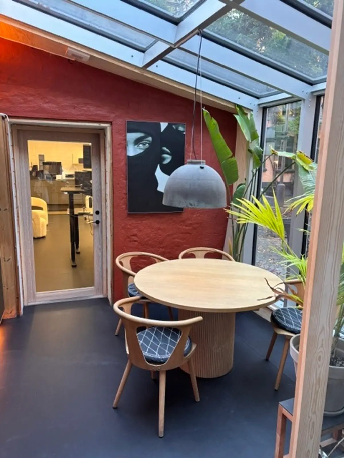 Nice office in "The stable" for rent at Majorstuen - building exterior