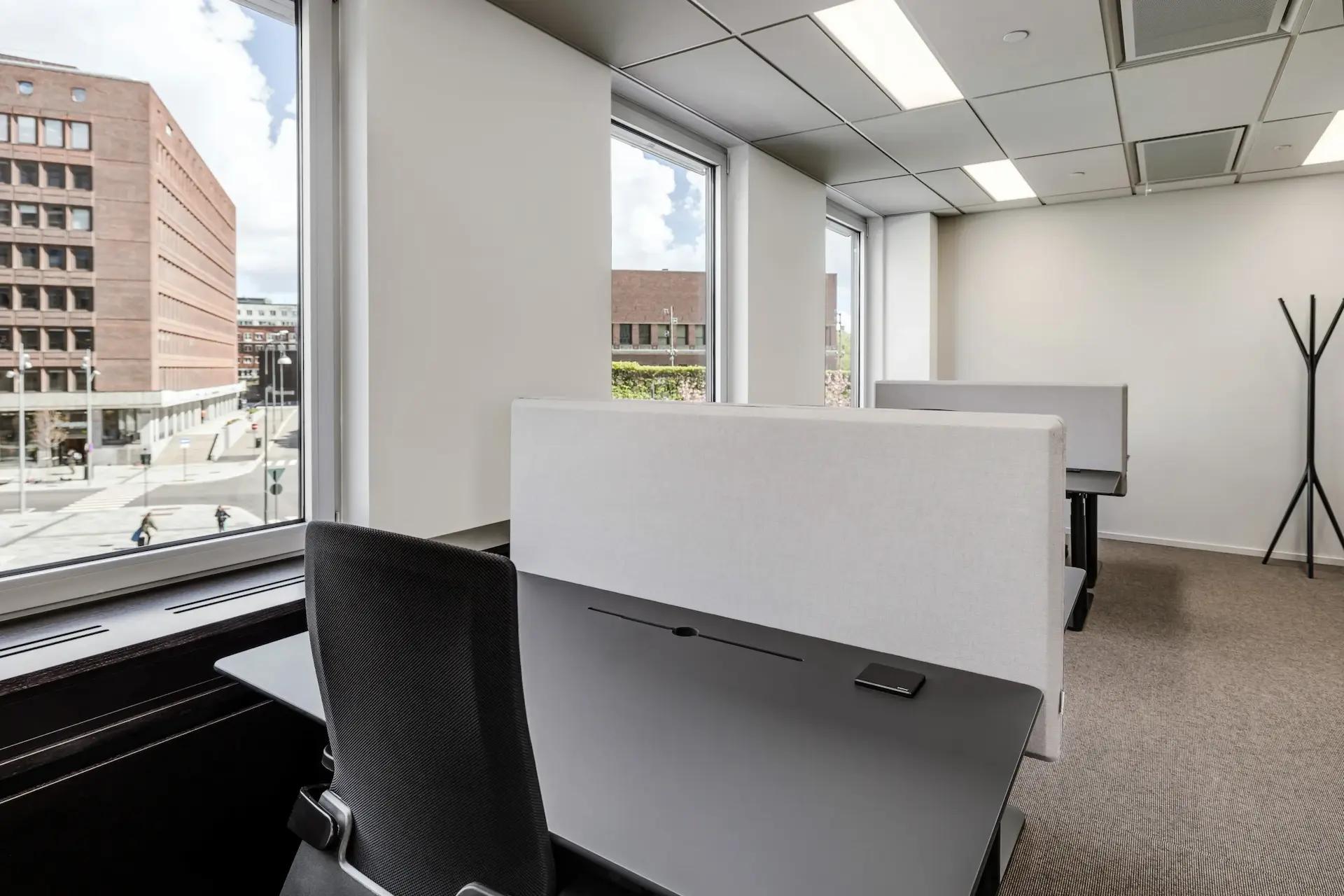 Exclusive office solutions for 2–8 people with flexibility - Workspace