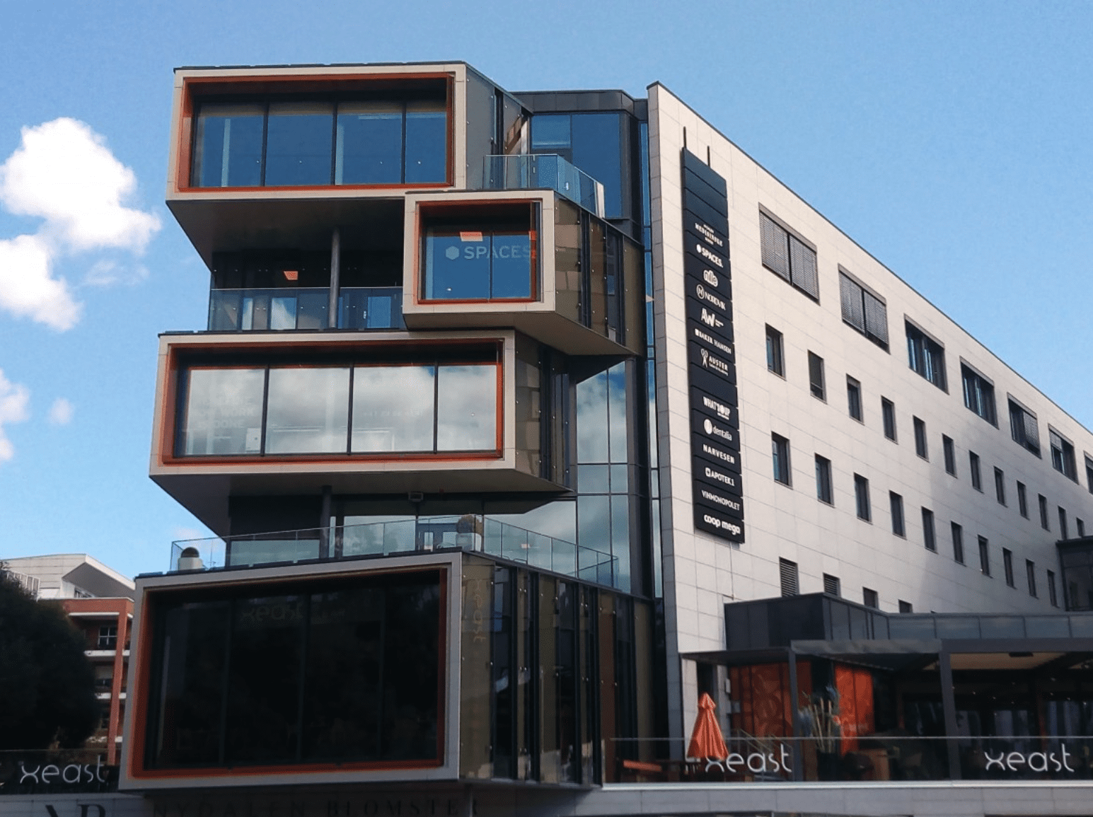 Kontor for 12-15 ansatte nær Handelshøyskolen BI - Fasade