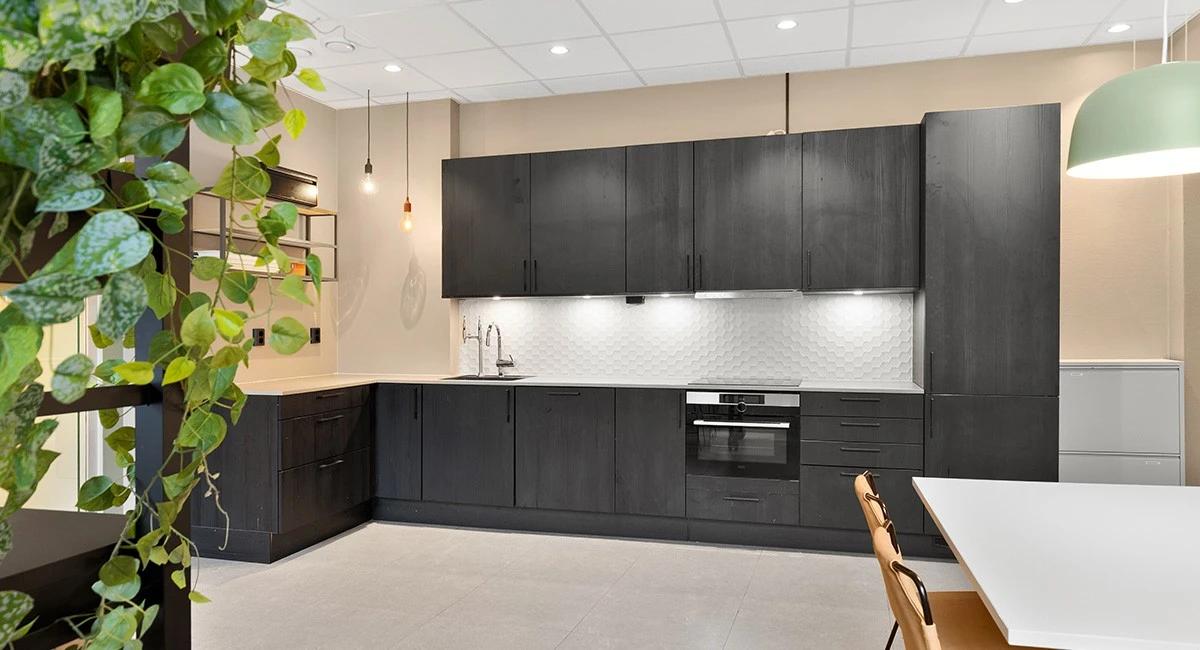 Central office for rent at Jernbanetorget - Workspace