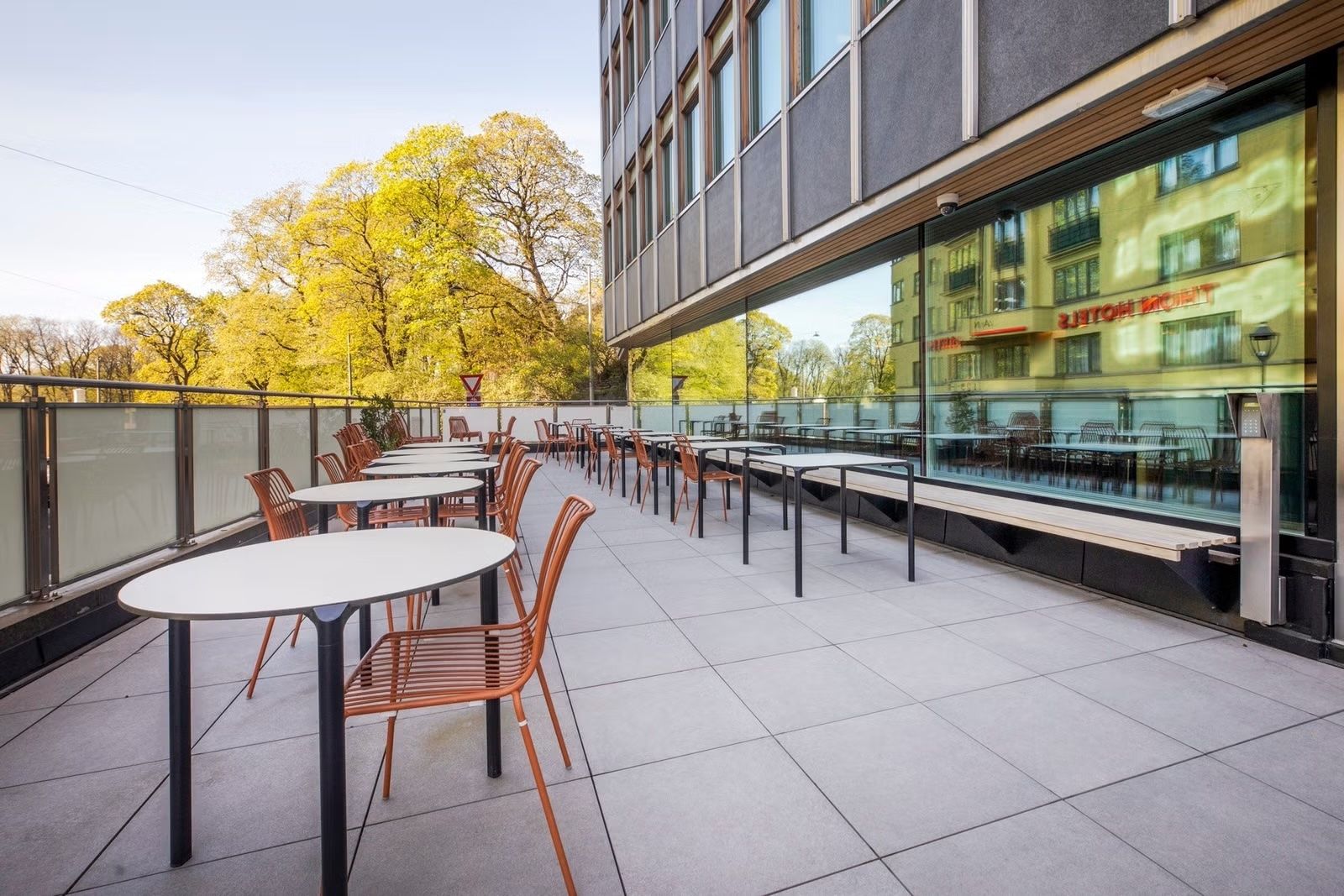 Modern Furnished 343 sqm Offices by the Royal Palace – Flexible Terms - Facade