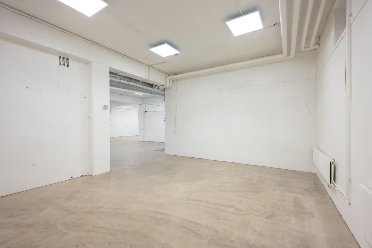 Affordable and Centrally Located Warehouse Space at Kalbakken | 86.4 sqm BTA