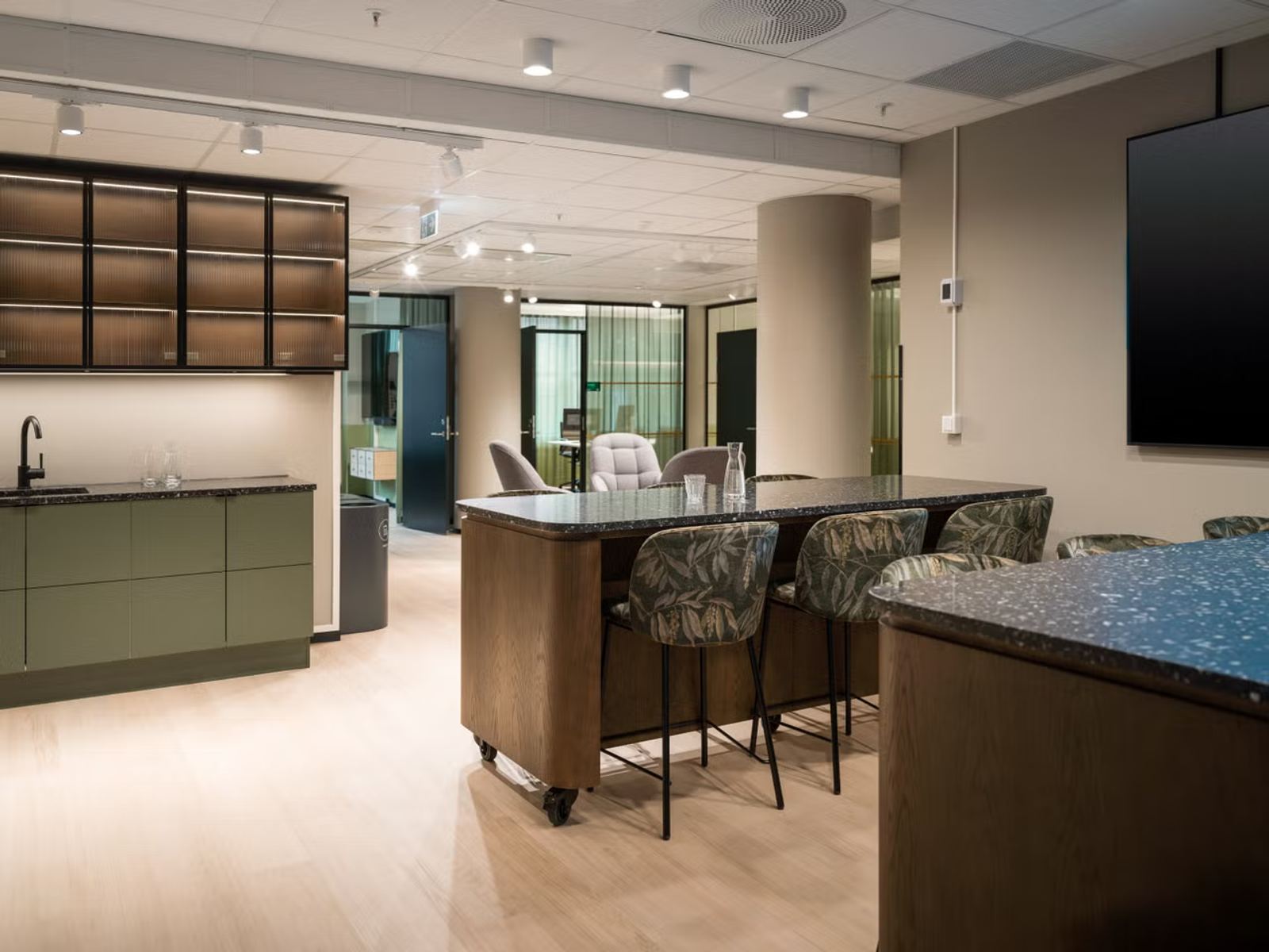 Private office for 8 employees in Vika Atrium - Facilities