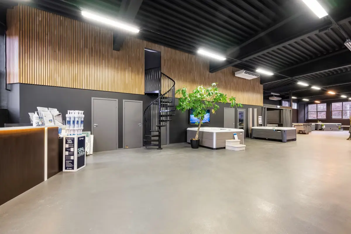 Stort og nyrenovert salgslokale/kombinasjonslokale til leie på Nesttun - lokale