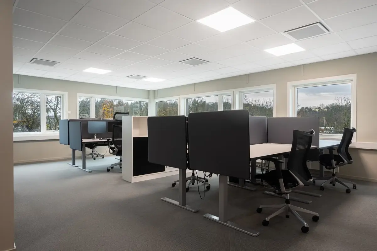 Bright and refurbished office premises with views in Sjølystparken - workspace