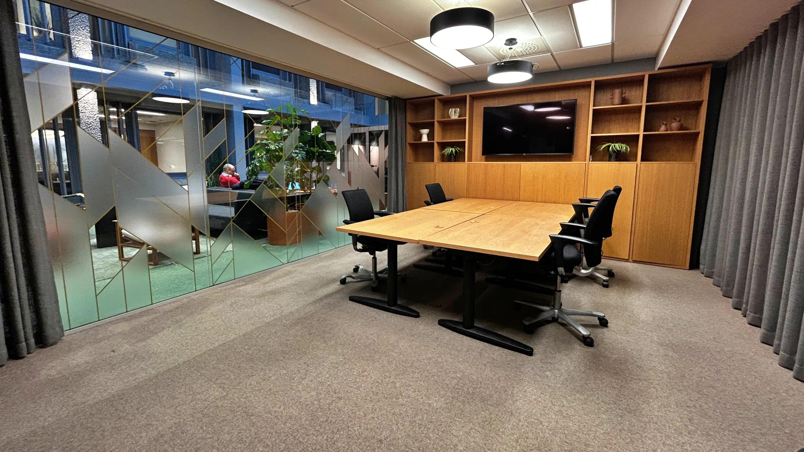 Office for 4-6 employees at Solli Plass - Workspace