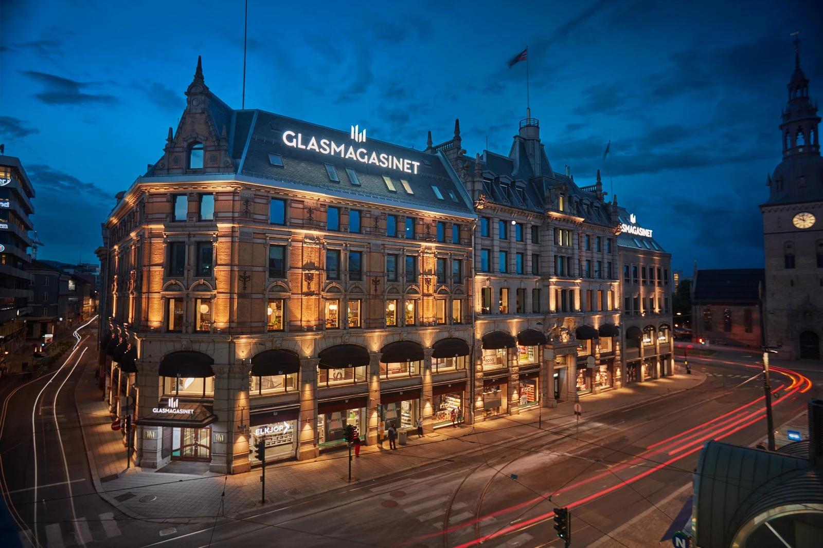 Available office space in the historic Glasmagasinet