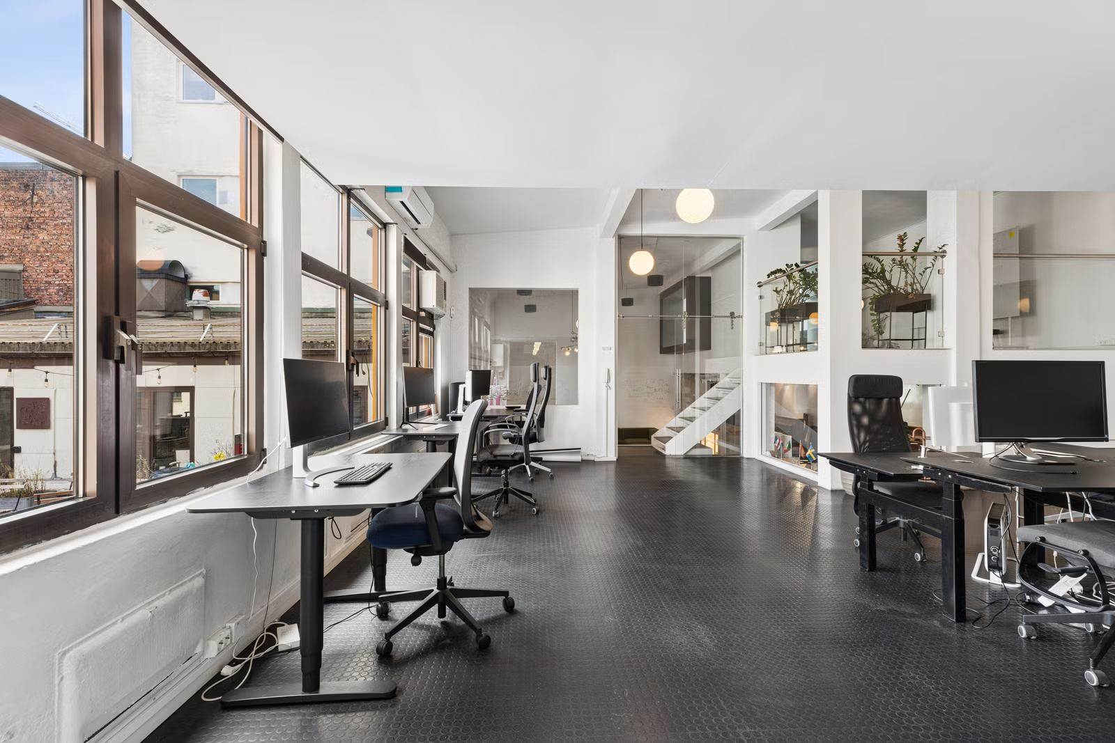 Unique and representative office premises in the heart of central Oslo - Workspace