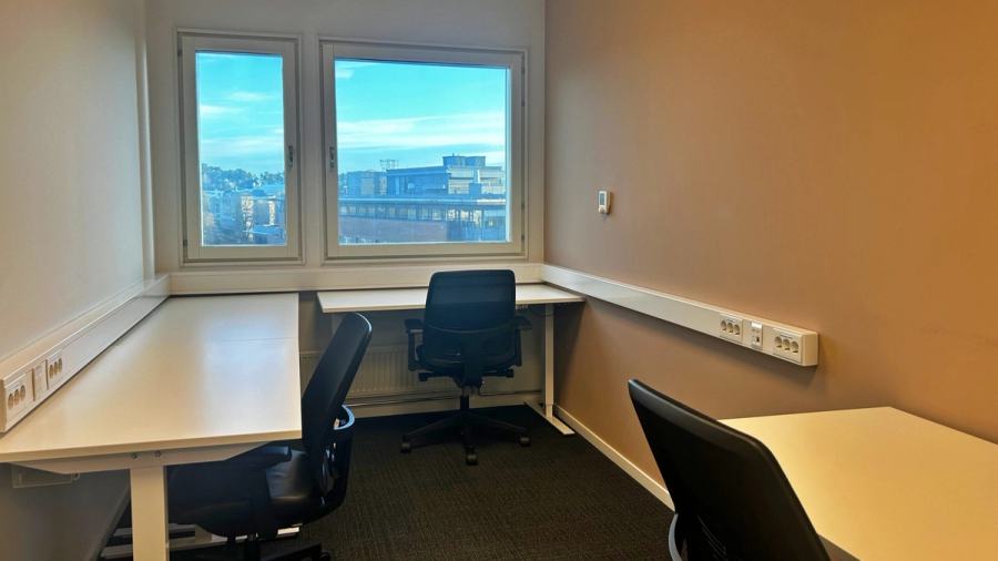 Office for 1-2 employees near Lysaker Station