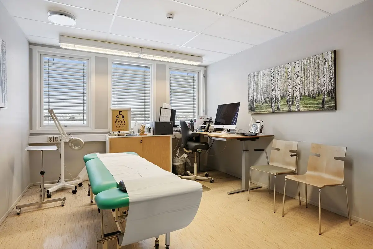 Romslig helse- og kontorlokale på 523 m² BTA i 4. etasje ved Torgveien 10 - lokale