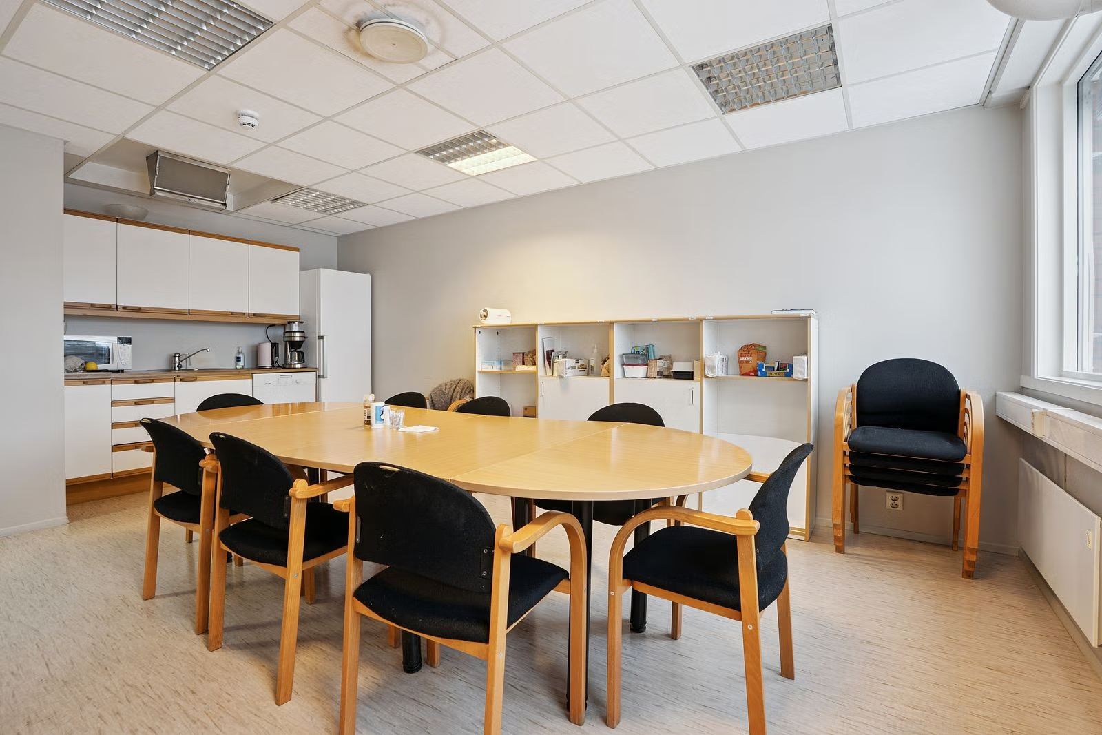 Romslig helse- og kontorlokale på 523 m² BTA i 4. etasje ved Torgveien 10 - Lokale