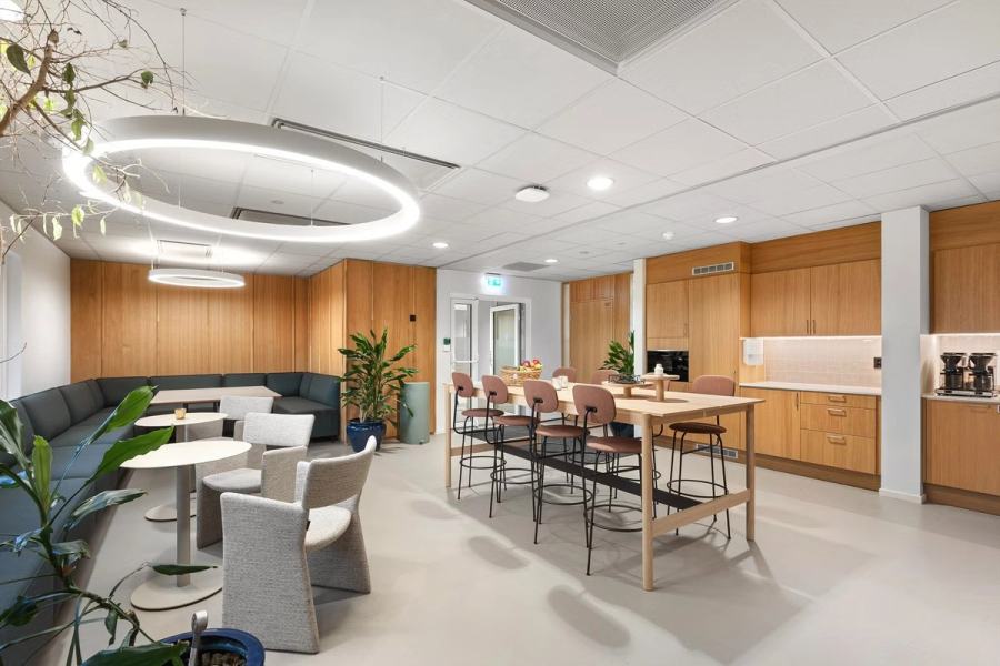 pacious and flexible 670 sqm GFA office suite at Skøyen