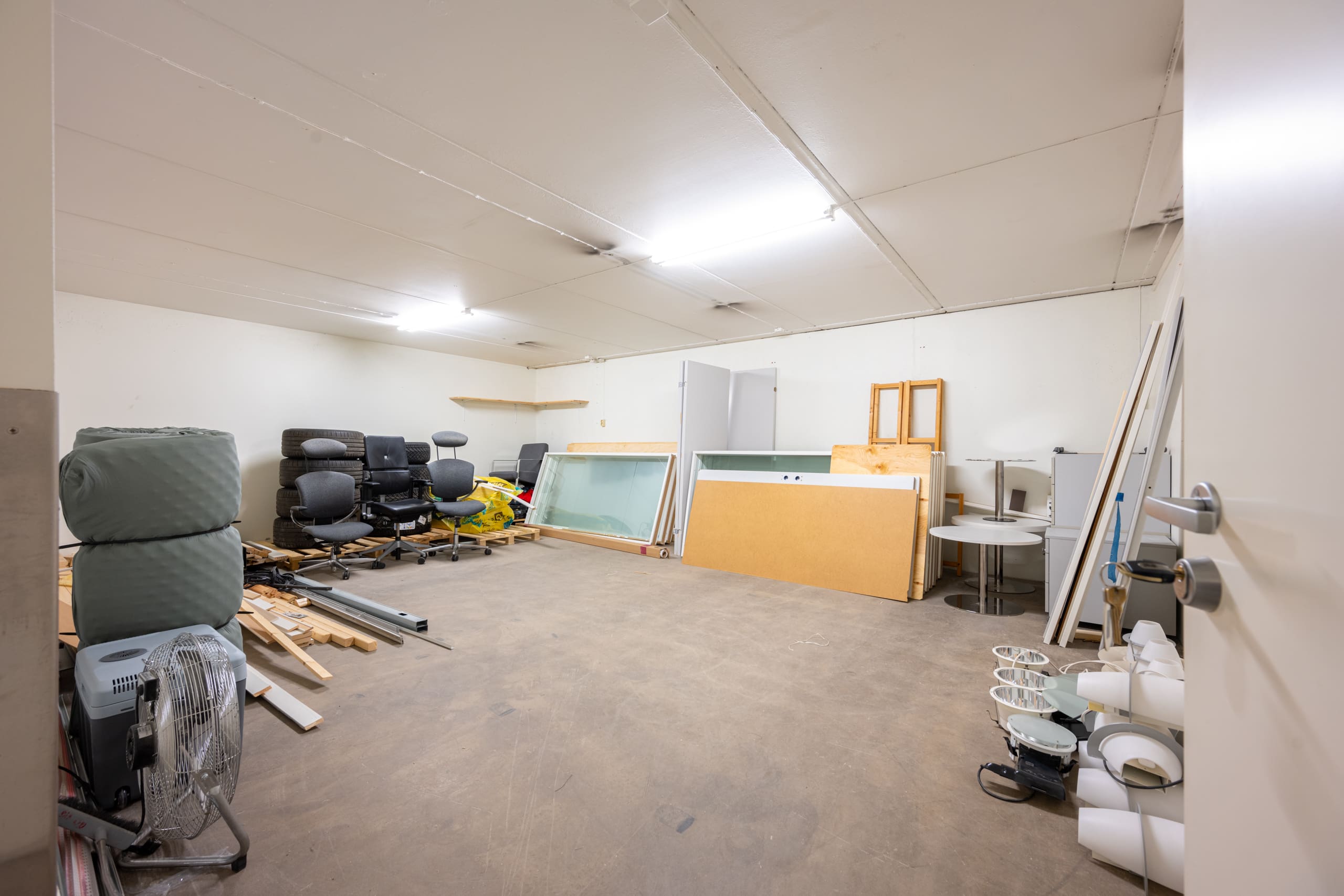 Affordable office for rent with flexibility and storage options - Workspace