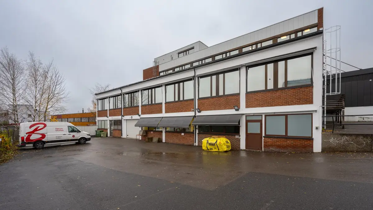 Bright warehouse and flexible commercial space at Kalbakken - warehouse space