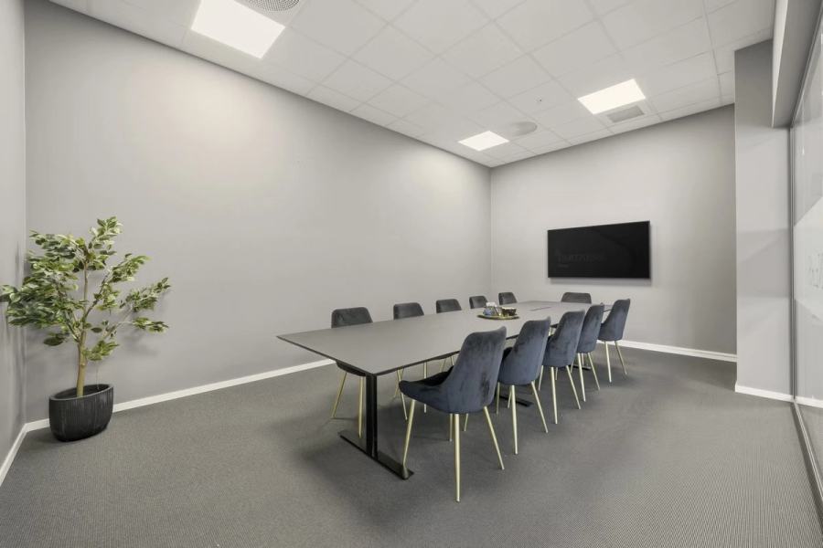 Great space for rent in Slemmestad Handelspark