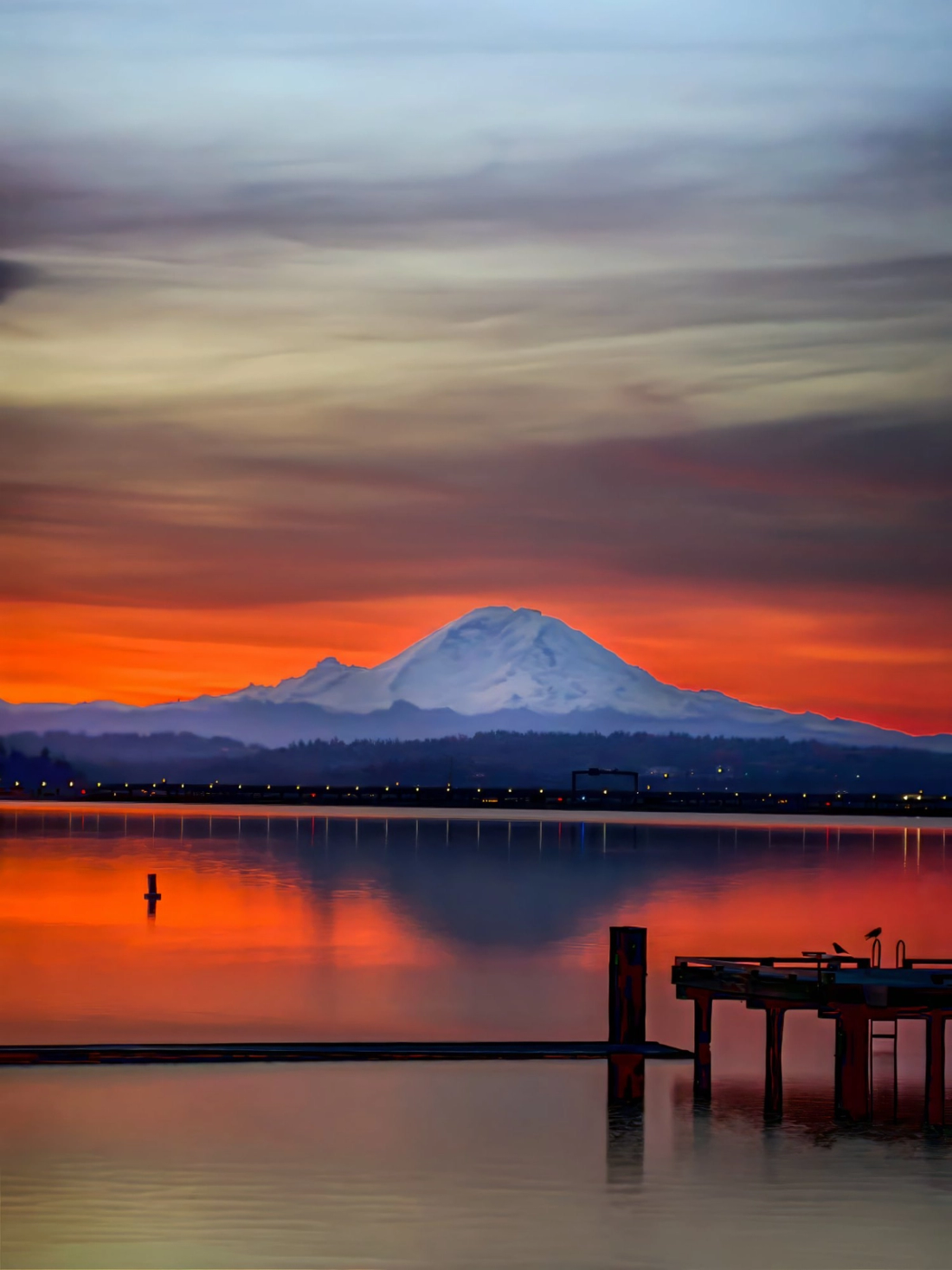 Mt. Rainier over lake Washington 