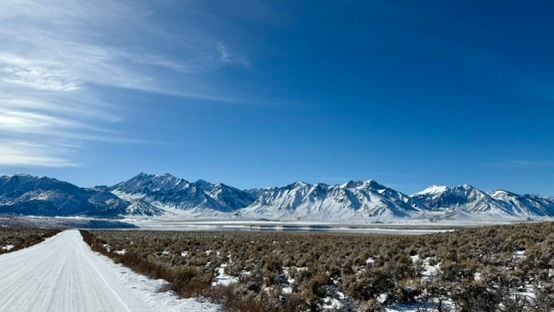 A view of the High Sierra from the east side in the winter
