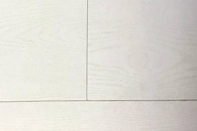 Snowbliss laminate planks