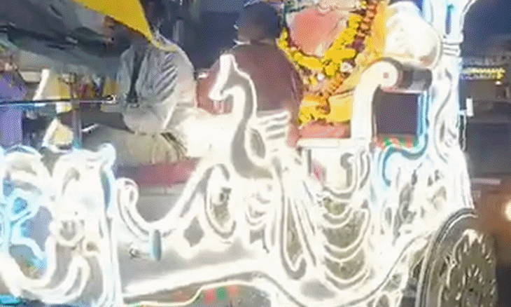 मिनी वृंदावन दतिया में उमड़ी राधाष्टमी की धूम, मंदिर में विराजीं श्रीजी