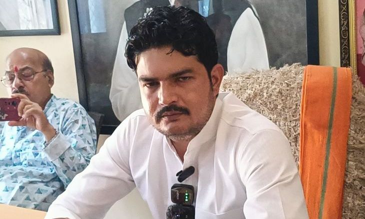 अशोकनगर: भाजपा नेता अजय यादव का राहुल गांधी पर हमला, कहा- संस्थाओं पर फैलाया जा रहा भ्रम