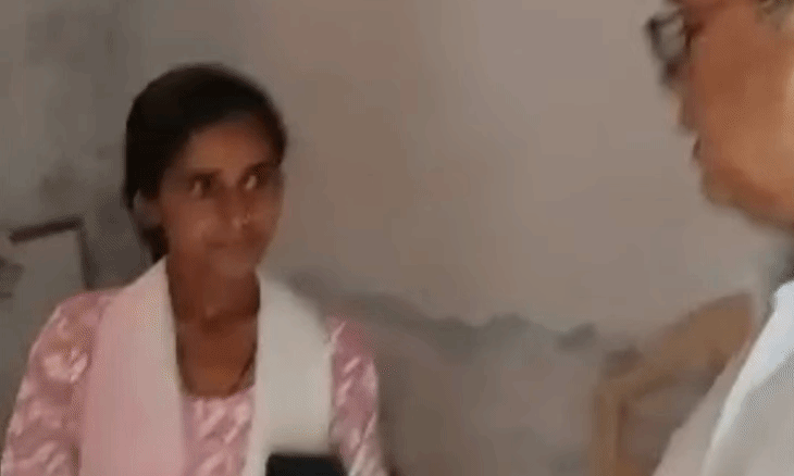 मुरैना: औचक निरीक्षण में खुली पोल, 65 हजार पाने वाले हेडमास्टर की जगह 4500 रुपए में पढ़ा रही थी प्राइवेट टीचर