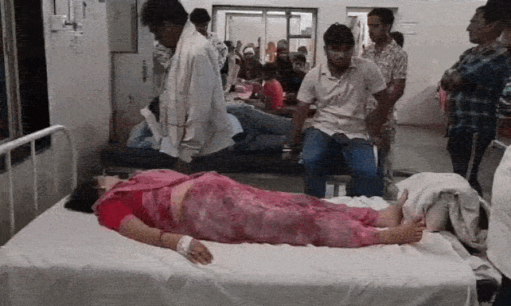 भिंड में नेशनल हाईवे पर भीषण सड़क हादसा: कैंटर की टक्कर से बस के 9 यात्री घायल, चार ग्वालियर रेफर