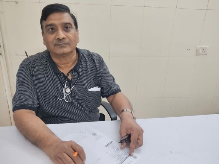 सबलगढ़ सिविल अस्पताल में प्रशासनिक फेरबदल: डॉ. बृजेश गोयल को मिला प्रभार, डॉक्टरों की कमी बनी चुनौती