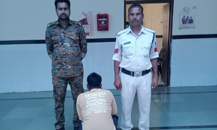 पिपरई पुलिस के हत्थे चढ़ा दुष्कर्म का फरार आरोपी, कई ठिकानों पर दबिश के बाद दबोचा
