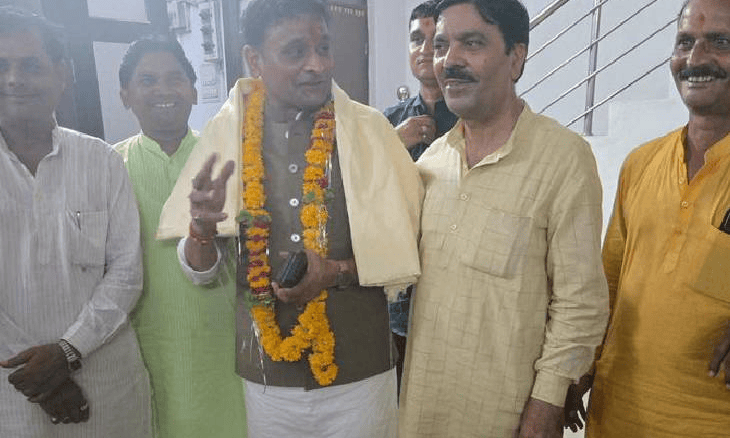 दतिया उपचुनाव: नायक के घर पहुंचे दिग्गजों के मायने, क्या बदलेगी सियासत?