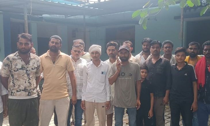 इंदरगढ़ पावर हाउस पर किसानों का फूटा गुस्सा, बिजली कटौती और लो-वोल्टेज के खिलाफ किया प्रदर्शन