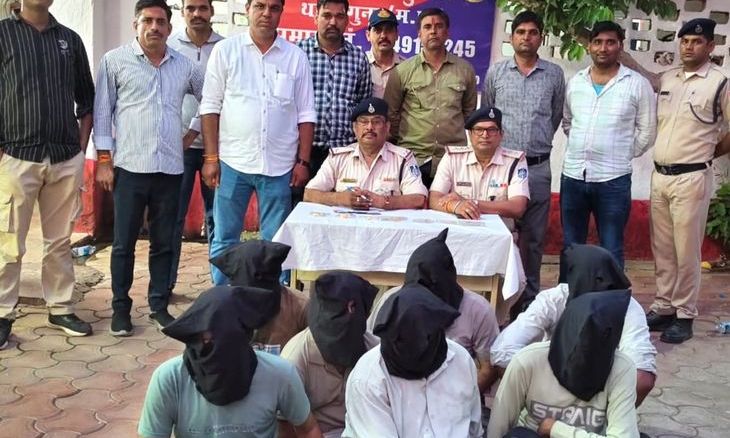 ग्वालियर-बीना ट्रेन में लाखों के जेवर चोरी का खुलासा: गुना जीआरपी ने अंतरराज्यीय गिरोह के 7 सदस्यों को दबोचा, 15 लाख के आभूषण जब्त