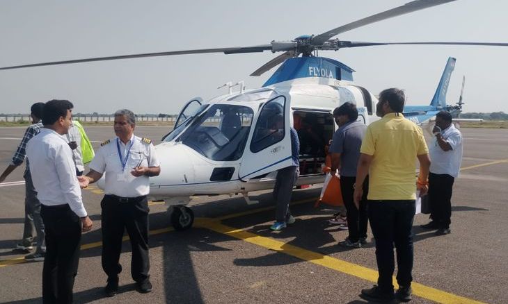 दतिया से एयर एम्बुलेंस द्वारा भोपाल एम्स भेजे गए गंभीर फेफड़े के मरीज, चेस्ट सर्जरी की है जरूरत
