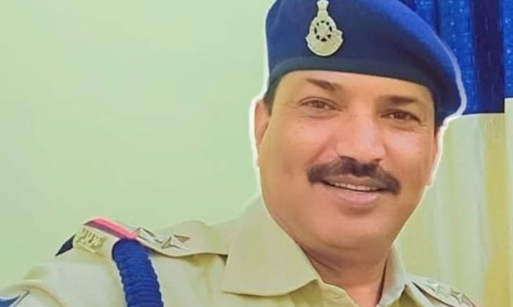 दतिया में सरकारी दस्तावेज में फेरबदल का मामला: पूर्व भाजपा नेता को जुआरी दर्शाने पर एसआई और आरक्षक पर गिरी गाज