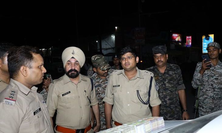 दतिया उपचुनाव: वाहन चेकिंग में मिले 36 लाख से ज़्यादा कैश, जांच जारी