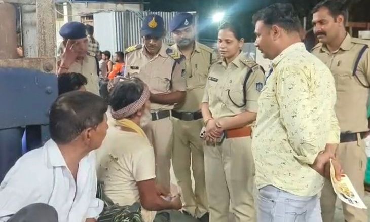 ग्वालियर रेलवे स्टेशन पर बिछड़े दो मासूम, जीआरपी ने 'ऑपरेशन हमदर्द' के तहत परिवार से मिलाया