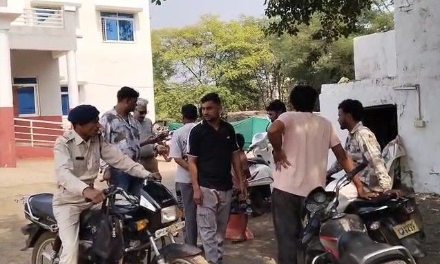 गुना में ऑटो चालक पर बच्चे के अपहरण और मारपीट का आरोप, जंगल में बंधक बनाकर रखा