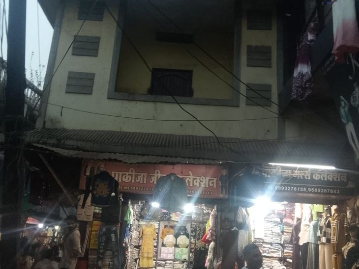 अशोकनगर में घर के किचन में फंदे पर लटकी मिली युवती, दक्षिण कोरिया में बैठी बहन के फोन न उठने पर हुआ खुलासा