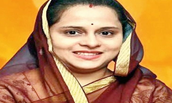 गुना में बलराम महोत्सव: मंच पर भिड़े भाजपा के दो विधायक, महिलाओं से जुड़े बयानों पर गरमाई सियासत
