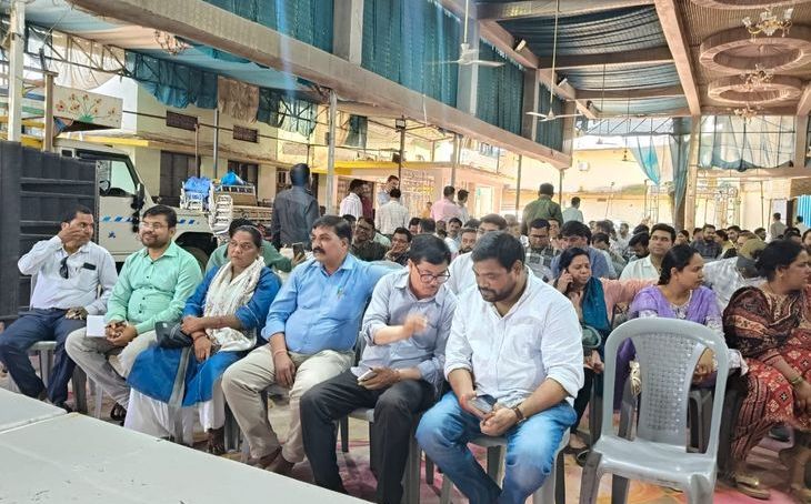 गुना में पटवारियों की बैठक: स्वामित्व रजिस्ट्री योजना के विरोध में हाईकोर्ट जाने की तैयारी