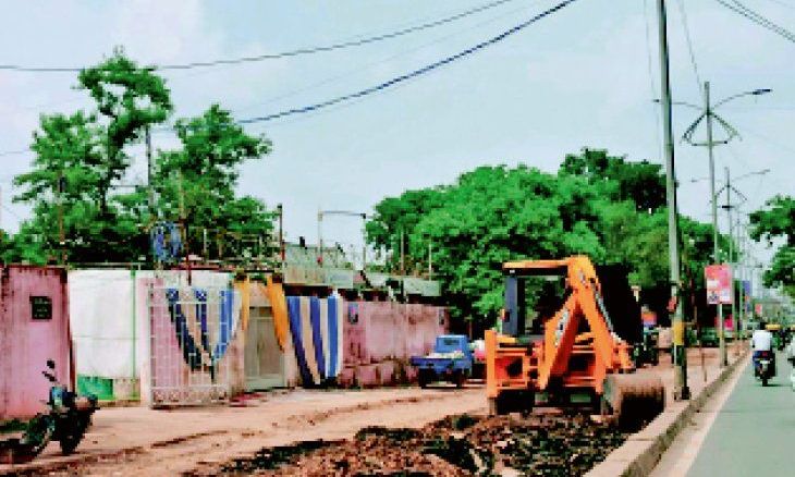 ग्वालियर में सड़कों की जांच से पहले निगम ने उखाड़ी सड़क, हाईकोर्ट ने जताई कड़ी नाराजगी