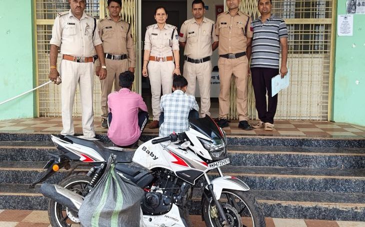 ईसागढ़ में महिला से दुष्कर्म और जेवर जब्ती का मामला: मुख्य आरोपी और उसका साथी गिरफ्तार