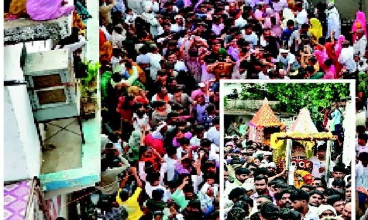 कुलैथ में जगन्नाथ रथयात्रा का भव्य आयोजन: भक्तों की भीड़ से पटी सड़कें, छतों से हुए दर्शन
