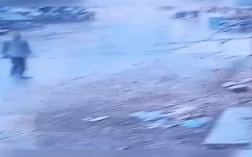 शिवपुरी के पोहरी में किराना दुकान से ढाई लाख की नकदी चोरी, पड़ोसी के सीसीटीवी से खुला राज