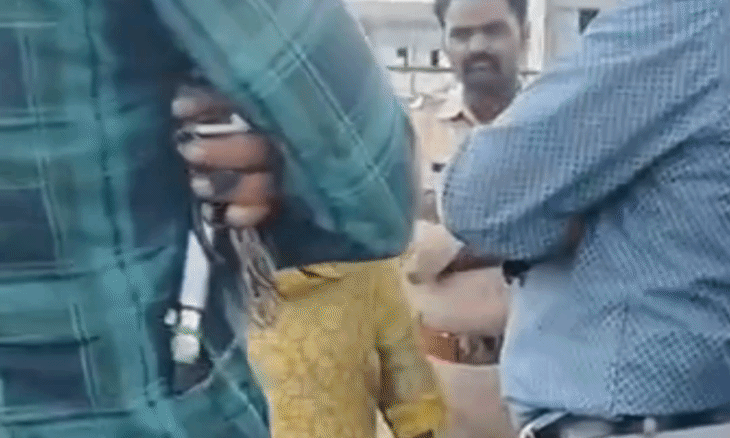 गुना में एसडीएम और प्राचार्य के बीच विवाद: निरीक्षण के दौरान SDM ने कहा- 'सबसे बड़ी समस्या तुम हो, तुम्हारा ट्रांसफर करा देना चाहिए'