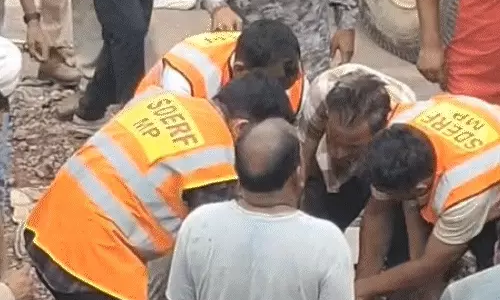 ग्वालियर में 15 फीट ऊंची रिटेनिंग वॉल ढही: महिला की मौत