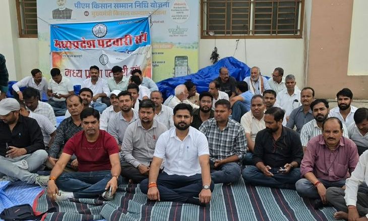 भिंड में स्वामित्व योजना का विवाद गहराया, 38 पटवारियों को नोटिस मिलने के बाद सामूहिक इस्तीफे की चेतावनी