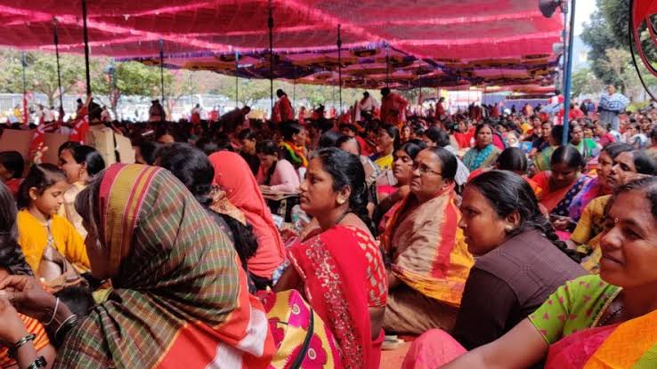 ग्वालियर में आंगनबाड़ी कार्यकर्ता और सहायिका के 54 पदों पर भर्ती, 13 जुलाई तक करें ऑनलाइन आवेदन