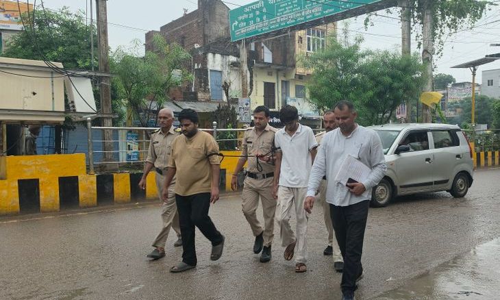 डबरा में साइबर ठगी का पैसा निकालने वाले दो शातिर गिरफ्तार, एटीएम सर्वर की मदद से बिछाई थी जाल
