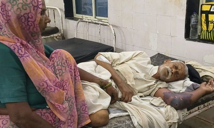 बगुलरी गांव में नाले के विवाद को लेकर 68 साल के बुजुर्ग पर डंडों से हमला, जान से मारने की धमकी